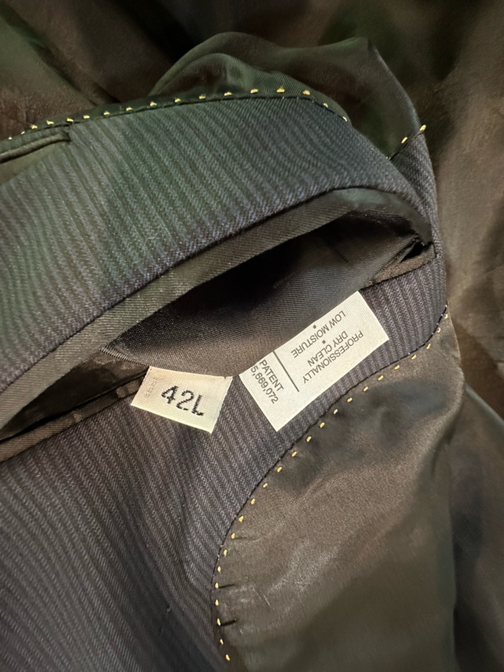 Hart Schaffner & Marx Gold Trumpeter 2Pc Suit Wool Navy Pinstripe 42L 38x32 USA - Picture 8 of 16